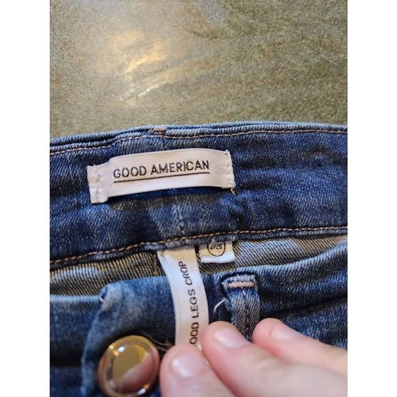 Good American Women's Good Legs Crop Pants in Denim Blue260 sz 2/25 - Picture 3 of 4